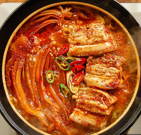 Yum Yum l 整份五花肉泡菜汤 (2-3 人份)