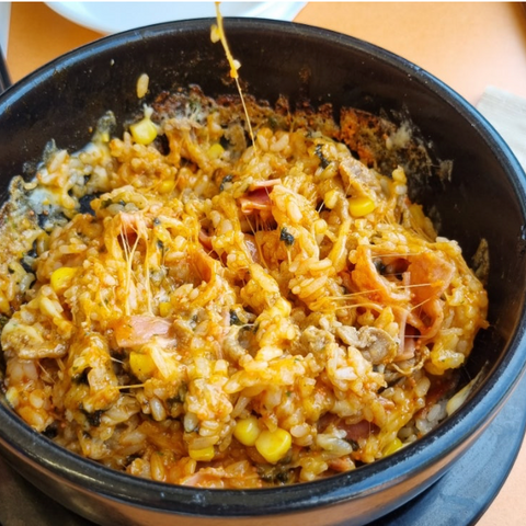 鲍勃的厨房 |芝士炒饭(1份)