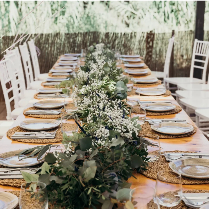 Wedding l Green Garlands