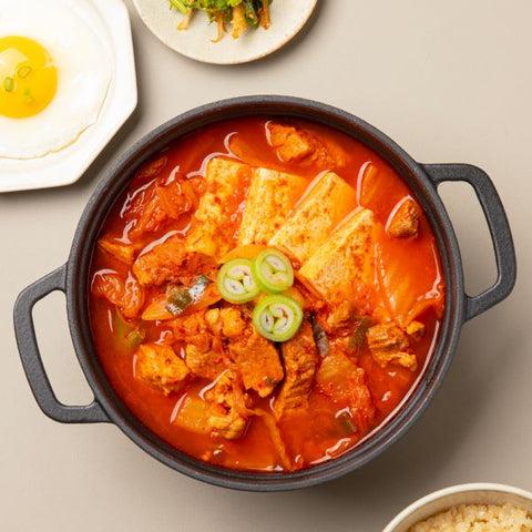 얌얌 l 돼지고기 김치찌개 (≒ 600g)