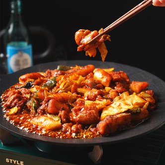Yummy l 无骨鸡排炒牛奶套装(600克/含蔬菜、乌冬面)
