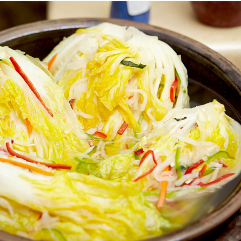 연희동 I Baek Kimchi • 백김치
