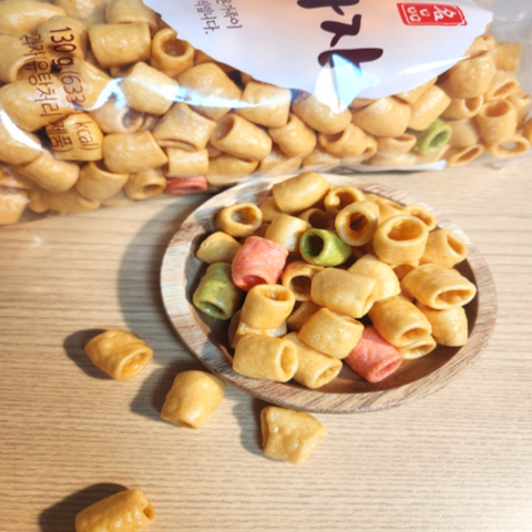 주전부리 l 칼라 대롱과자 130g - 바삭! 달콤! 추억을 부르는 칼라 마카로니 과자