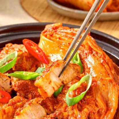 얌얌 l 통 삼겹 김치찜 (2-3인분)