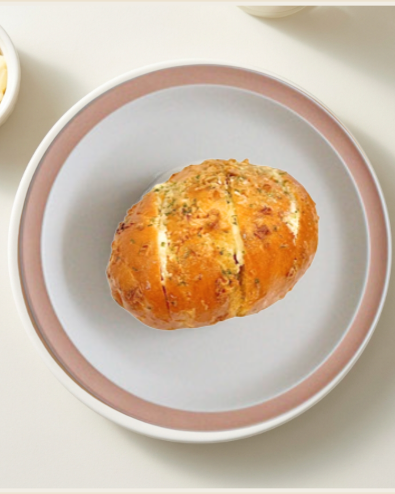Salty Bear | Garlic Cream Cheese Salt Bread